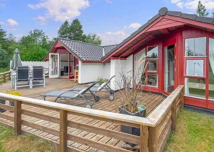 3 Bedroom Amazing In Casa vacanze